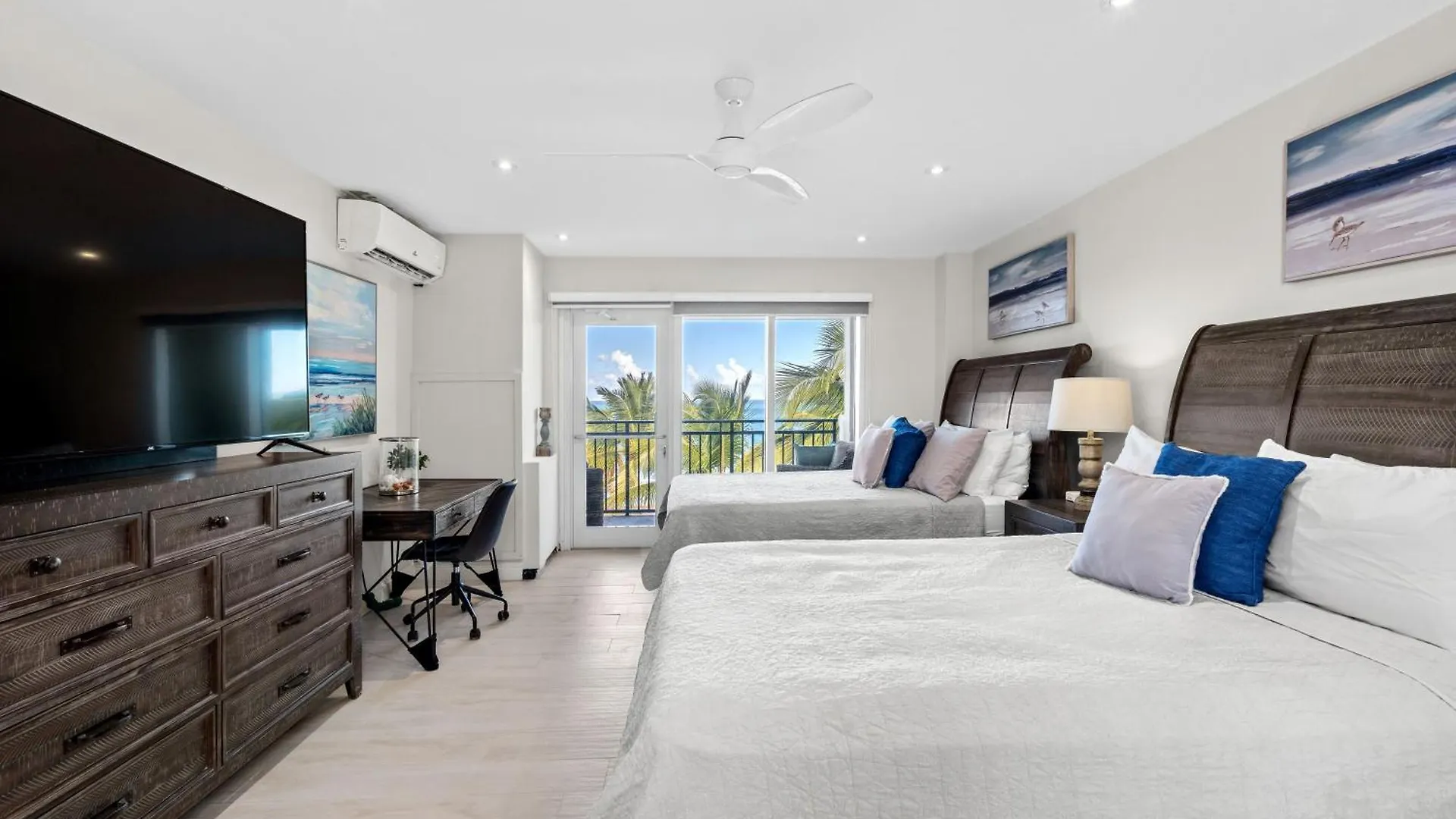 Luxury Condo Near San Juan Río Grande 0*,  Puerto Rico