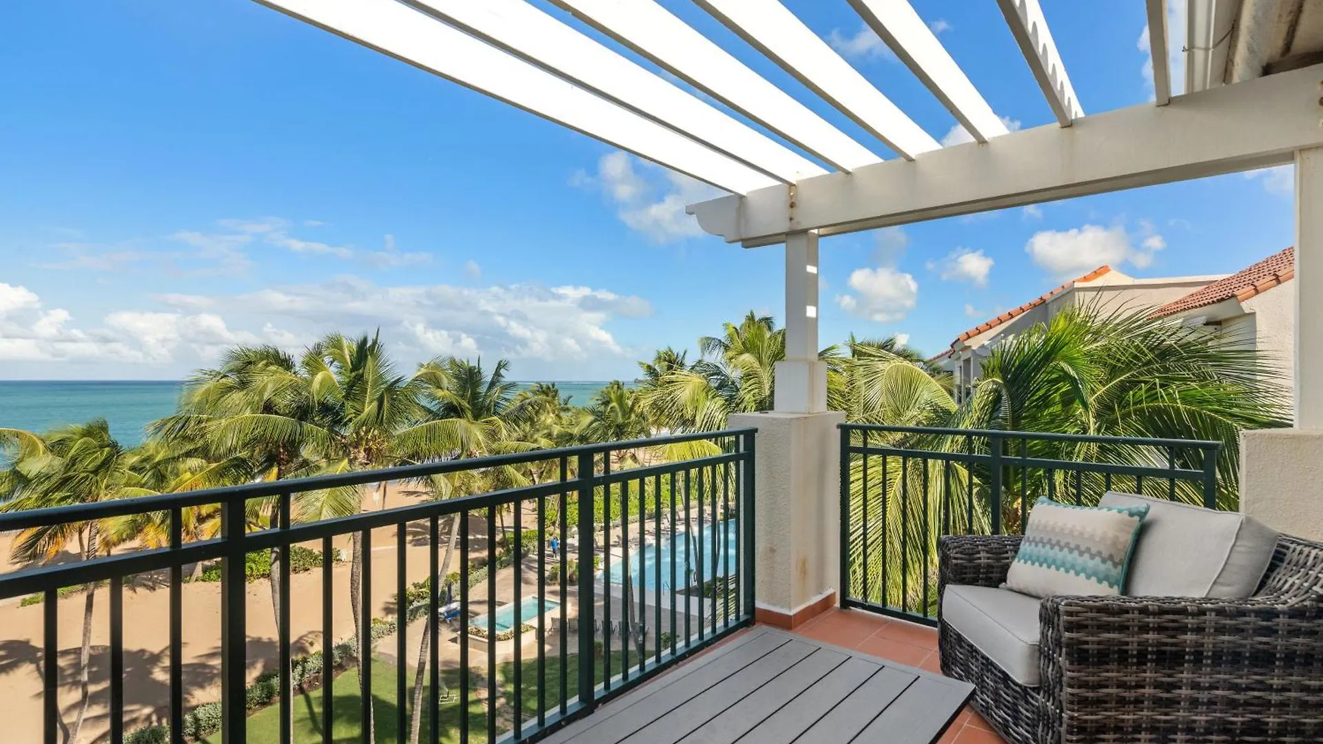 Luxury Condo Near San Juan Río Grande Apartamento