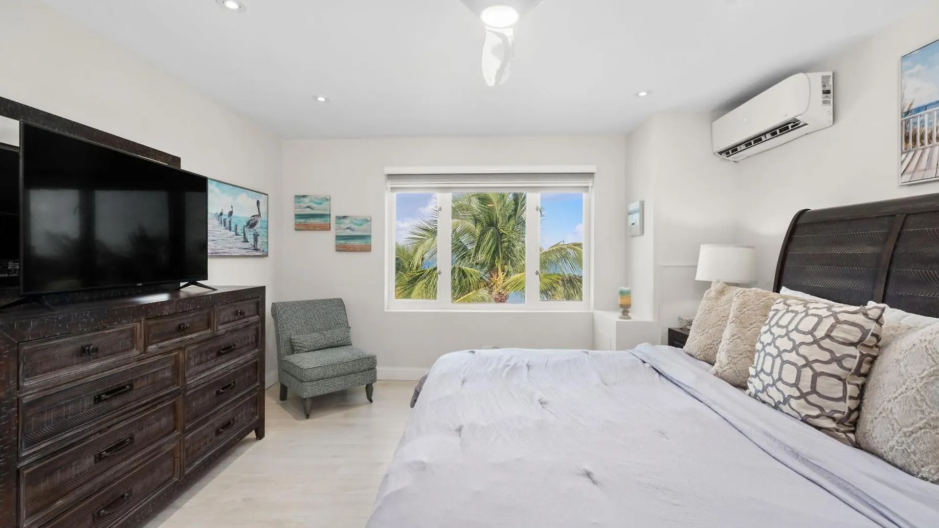Luxury Condo Near San Juan Rio Grande Lägenhet